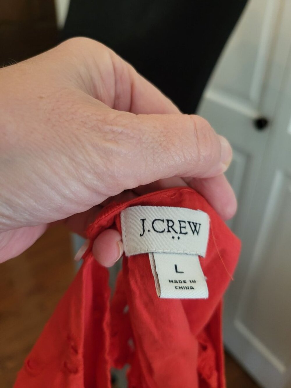 J Crew Red Eyelet Blouse Flutter Sleeve L Preppy Coastal Summer July 4th Brunch - Picture 10 of 10
